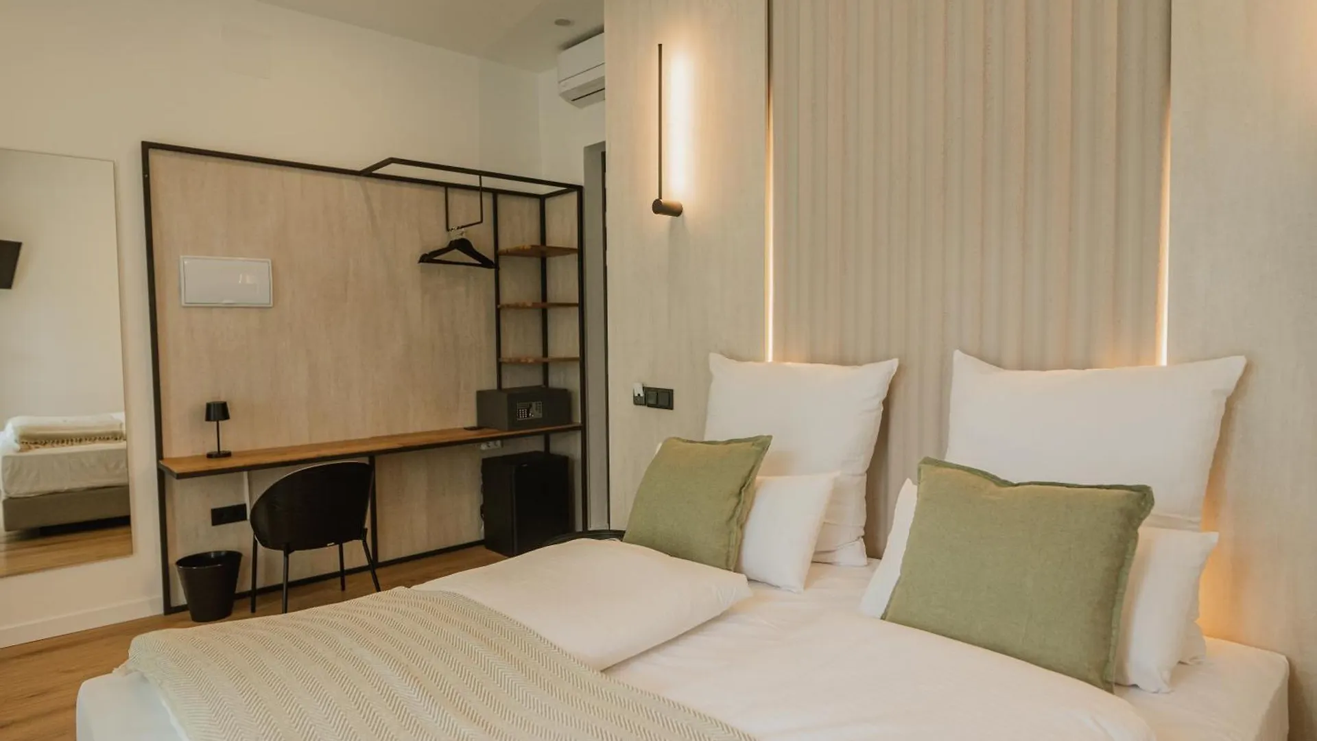 Casa Cuatro Boutique Hotel - Adults Recommended 노보 산티 페트리